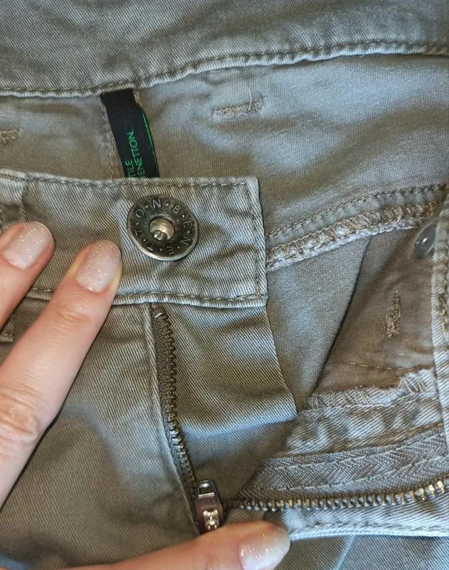Benetton фирма , джинсы