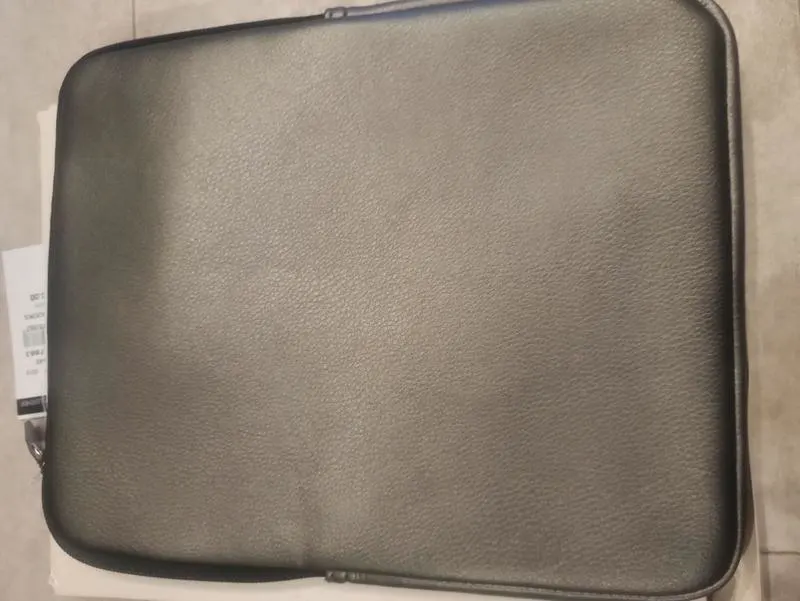Брендова сумка для планшета wilsons leather — аксесуари, ракурс 9
