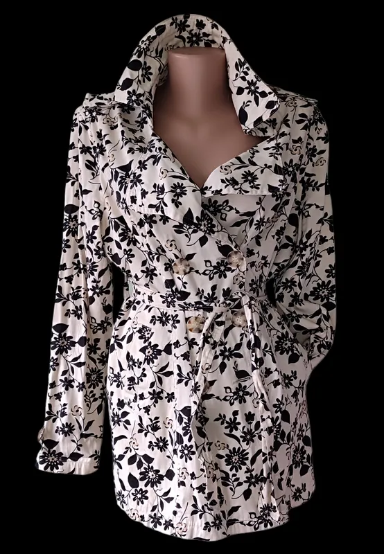 Burberry, красивый тренч, короткий плащ- пиджак