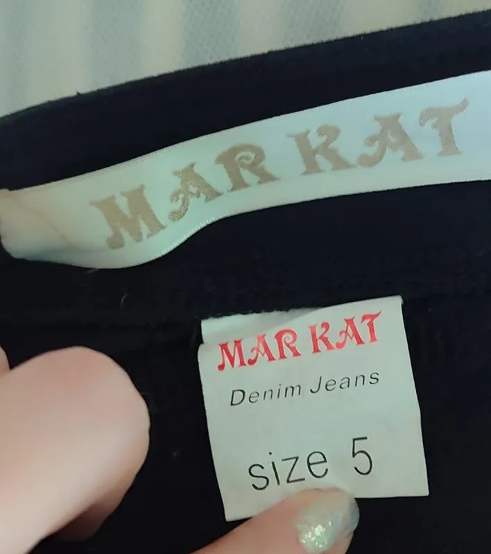 Джинсы фирмы mаrcat