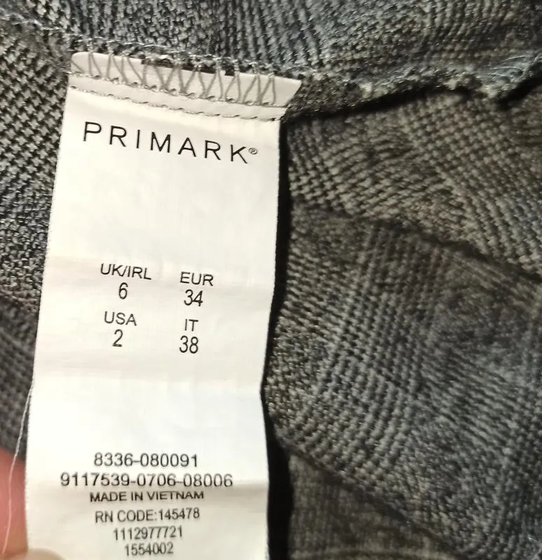 Фирма primark, испания,брюки, 38