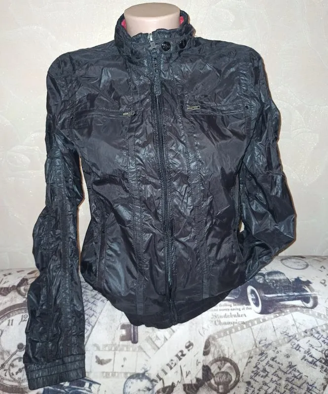 Куртка, ветровка женская,фирма colin's