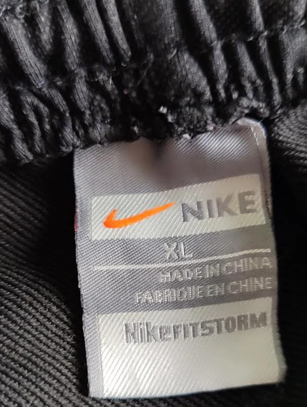 Nike
nike, камуфляж, мужские или подростковые спортивные брюки