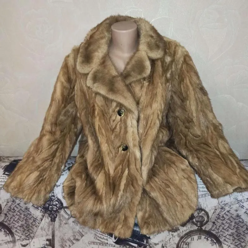 Полушубок, натуральный мех норки (кусочки), воротник цельный