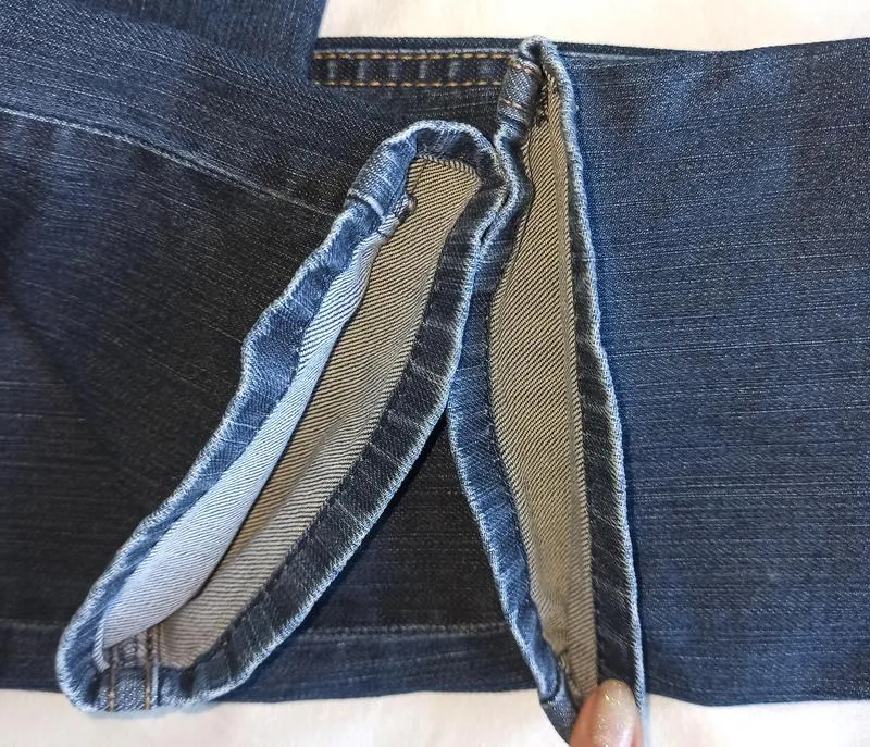 Sisley

, фирменные джинсы 👖