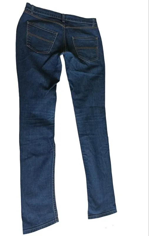 Sisley

, фирменные джинсы 👖