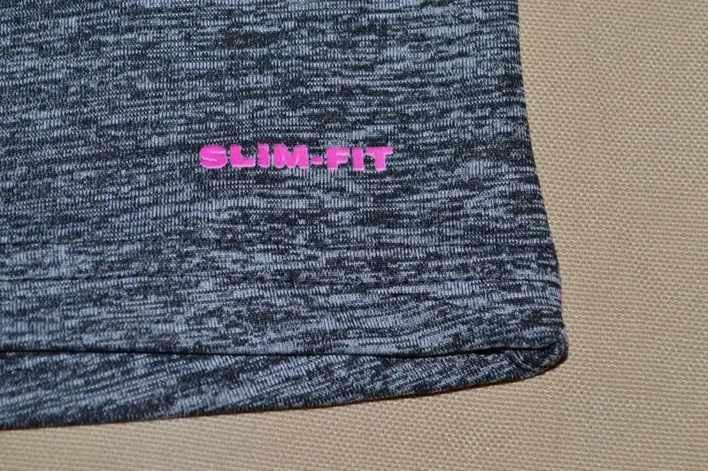 Спортивная майка "slim-fit"