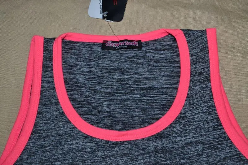 Спортивная майка "slim-fit"